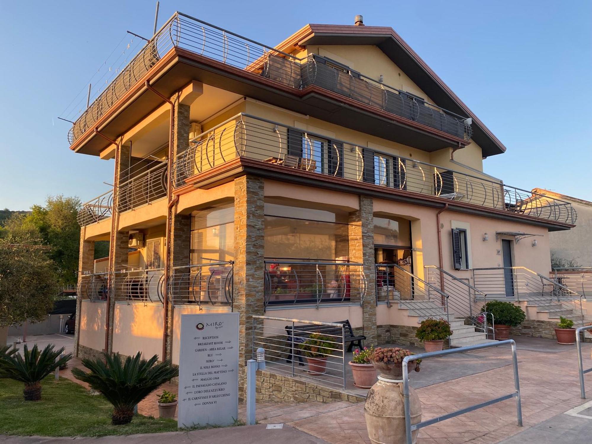 Bed and Breakfast Miro' Агрополи Экстерьер фото